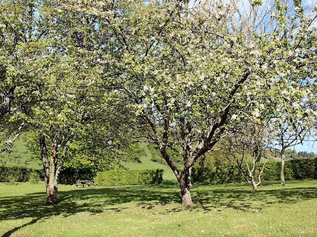 Les Fermes De Florence Bien Etre Et Nature Les Champeaux Екстер'єр фото